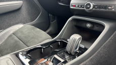 Volvo Xc40 1.5 T3 [163] R DESIGN Pro 5dr Geartronic Petrol Estate